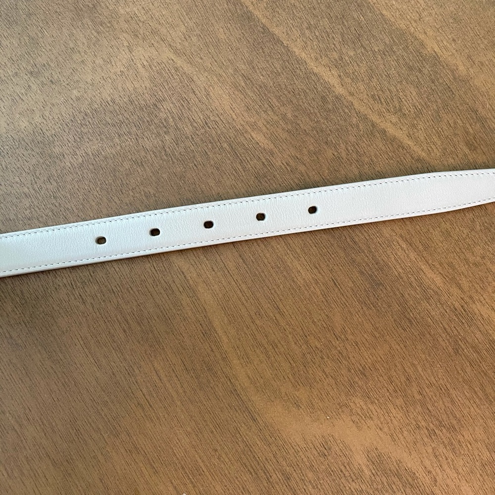 Saint Laurent Monogram Ivory YSL Logo Belt - Picture 11 of 14
